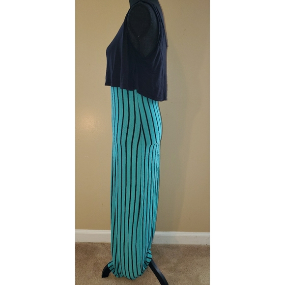 Green and black striped dress - Picture 3 of 4